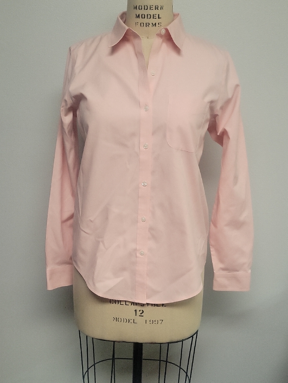 L.L.Bean Pale Pink Wrinkle-Free Button Shirt